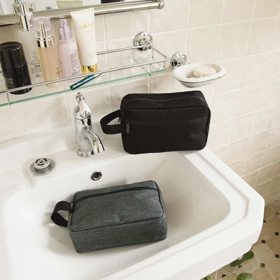FUNSEED toiletry bag in bathroom